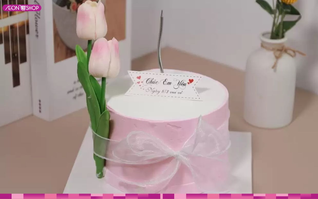 Bánh kem là món quà 8/3 ngọt ngào dành cho vợ