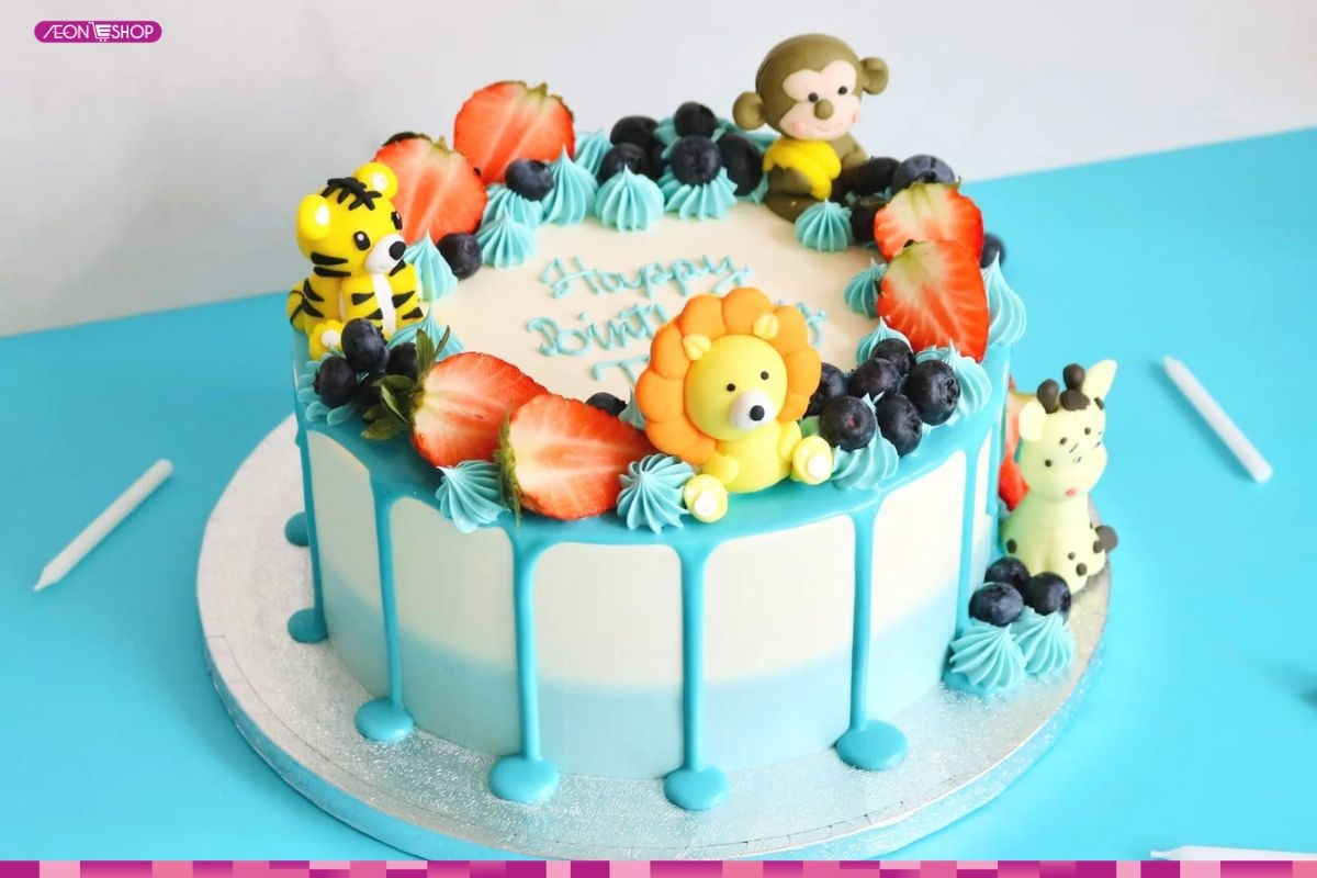 Mẫu bánh sinh nhật cho bé trai trang trí động vật