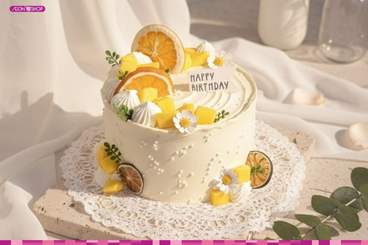 Mẫu bánh sinh nhật cho chị gái đẹp, đơn giản