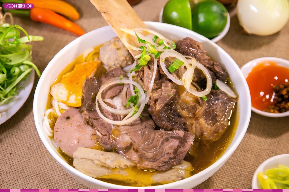 Cách nấu bún xương bò thơm ngon, đậm đà, không hôi và dễ làm tại nhà