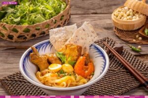 Cách nấu mì quảng chuẩn vị miền Trung