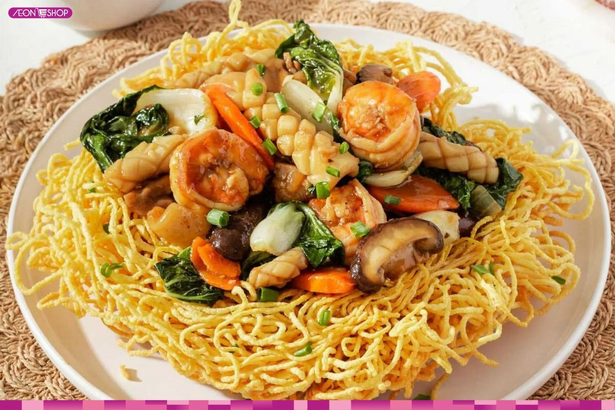 Thành phẩm món mì xào giòn thập cẩm