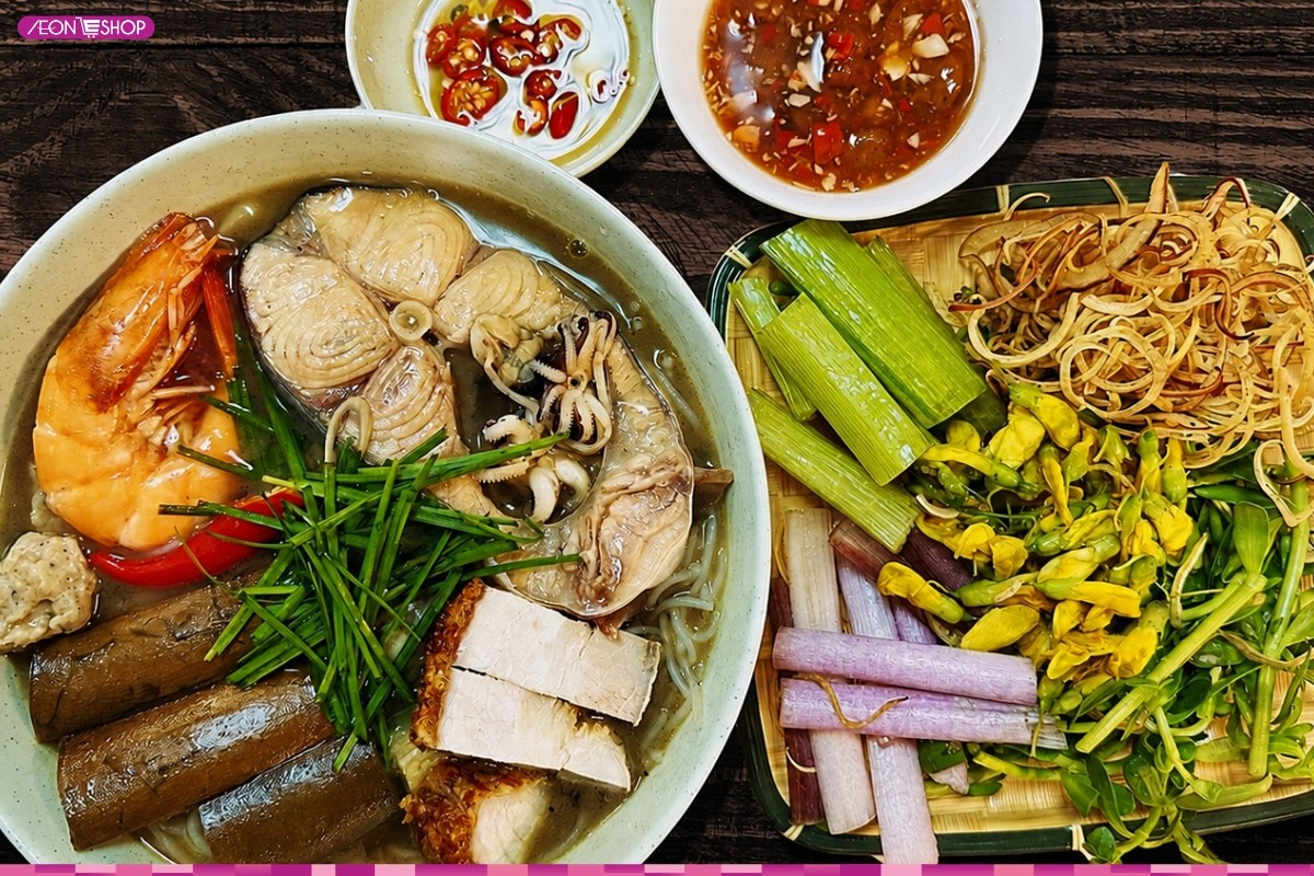 Bún mắm miền Tây là món ăn ngon nên thử