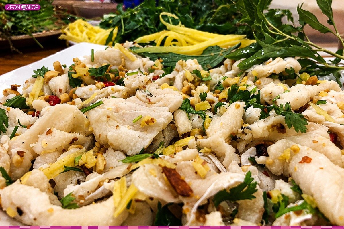 Gỏi cá bò Hạ Long đặc sản