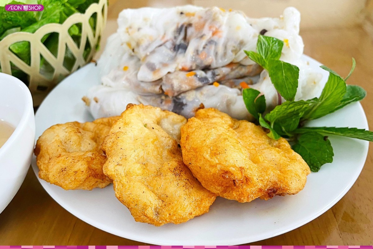 Bánh cuốn chả mực Hạ Long