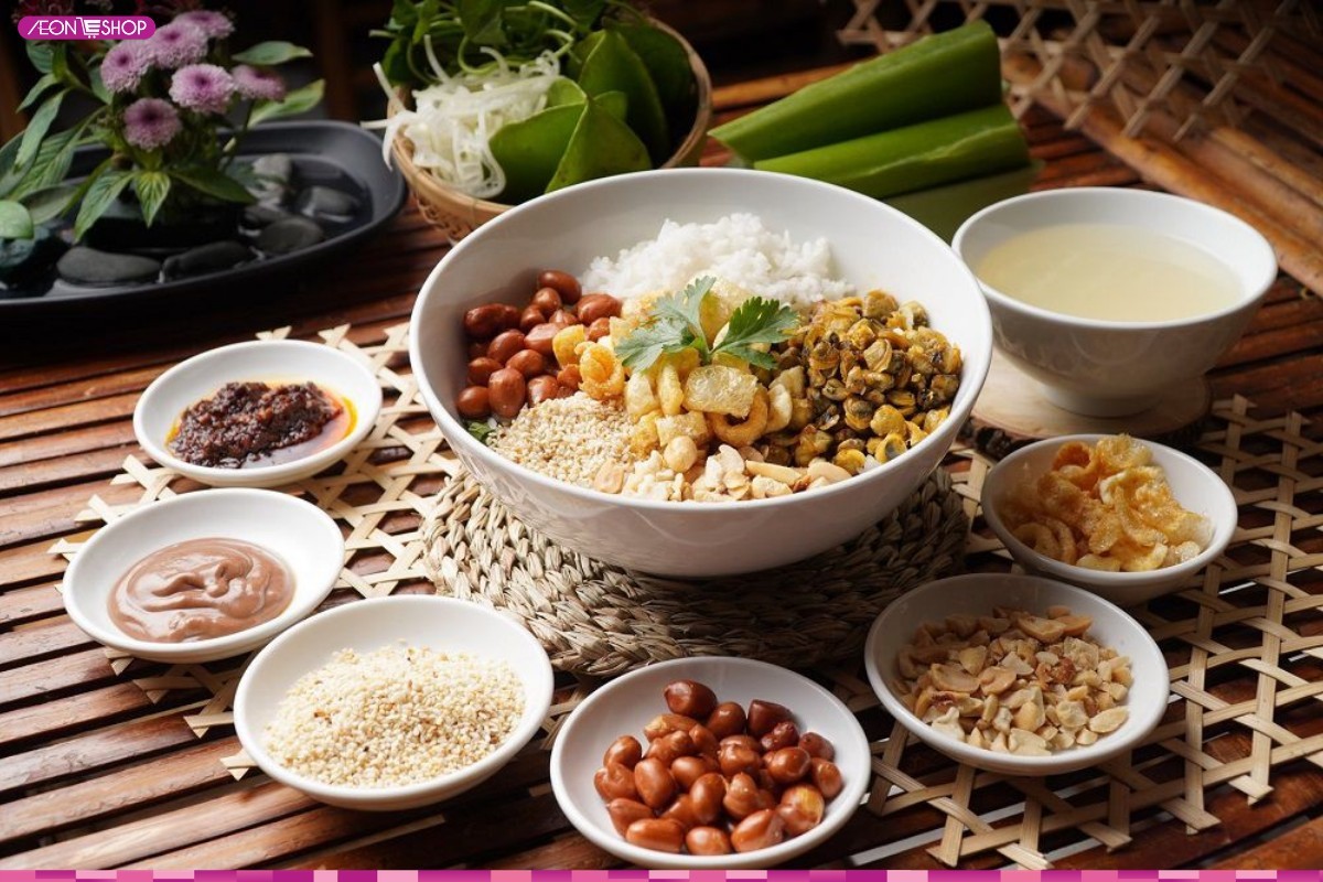 Cơm hến Hội An