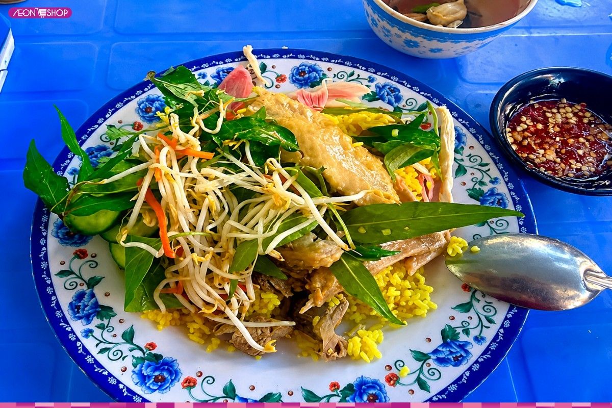 Cơm gà Phú Yên
