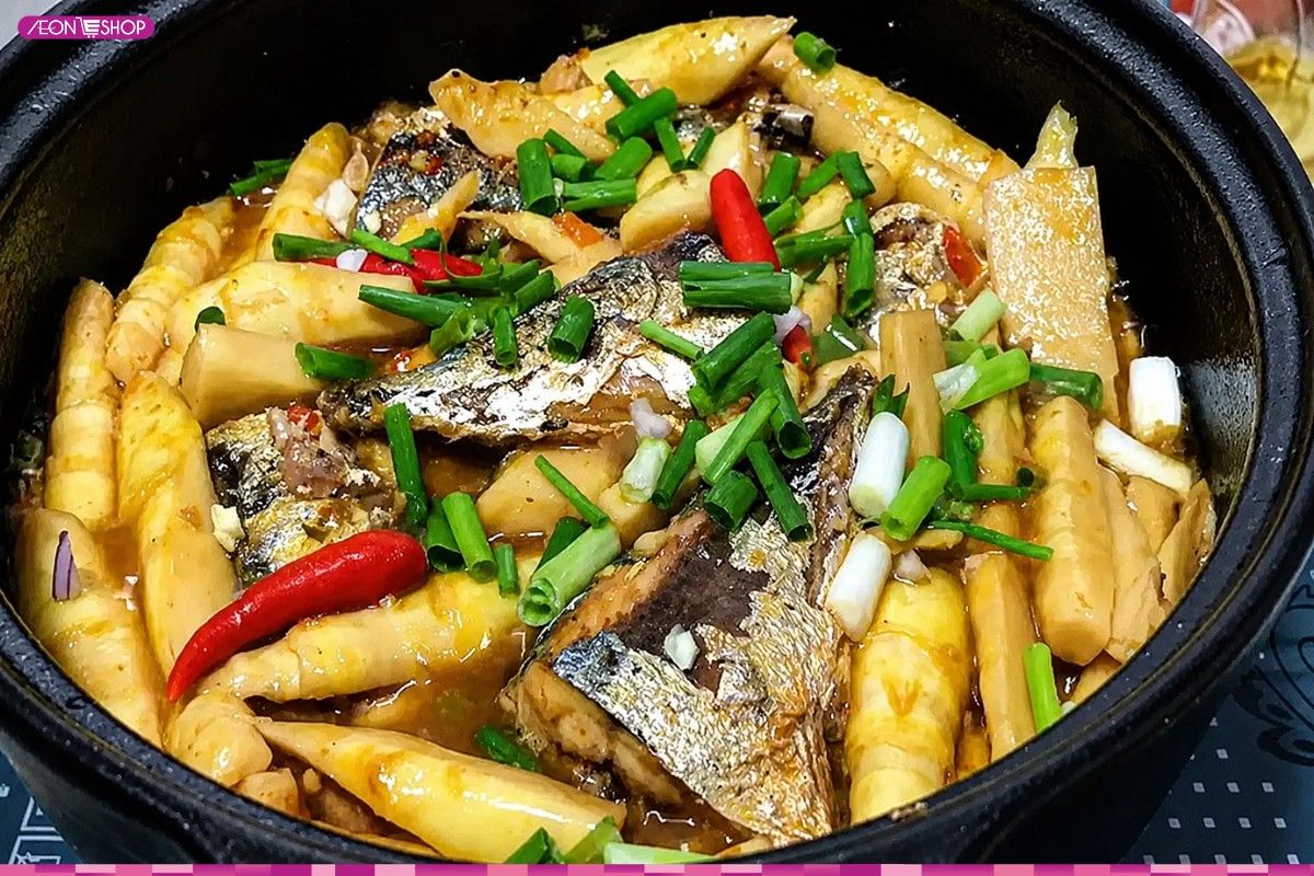 Cá nục kho măng tươi đậm vị